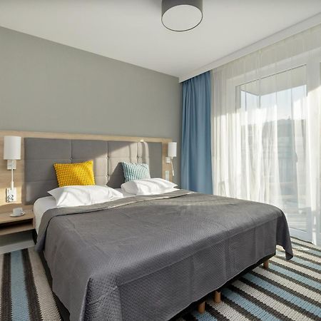 Sunny Apartments In Bel Mare Resort By Noclegi Renters Мендзиздрое Екстериор снимка